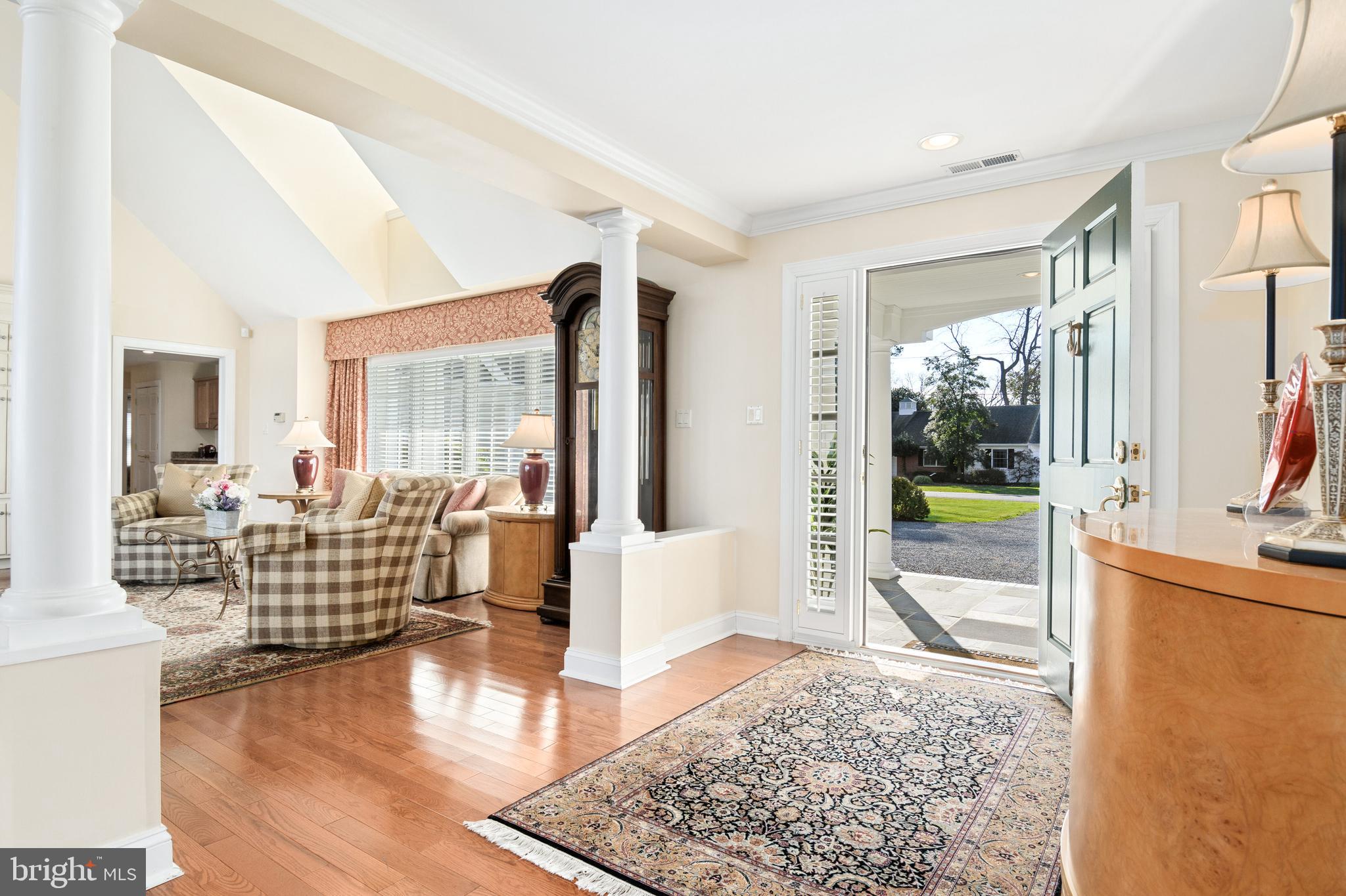 705 Riverview Ter