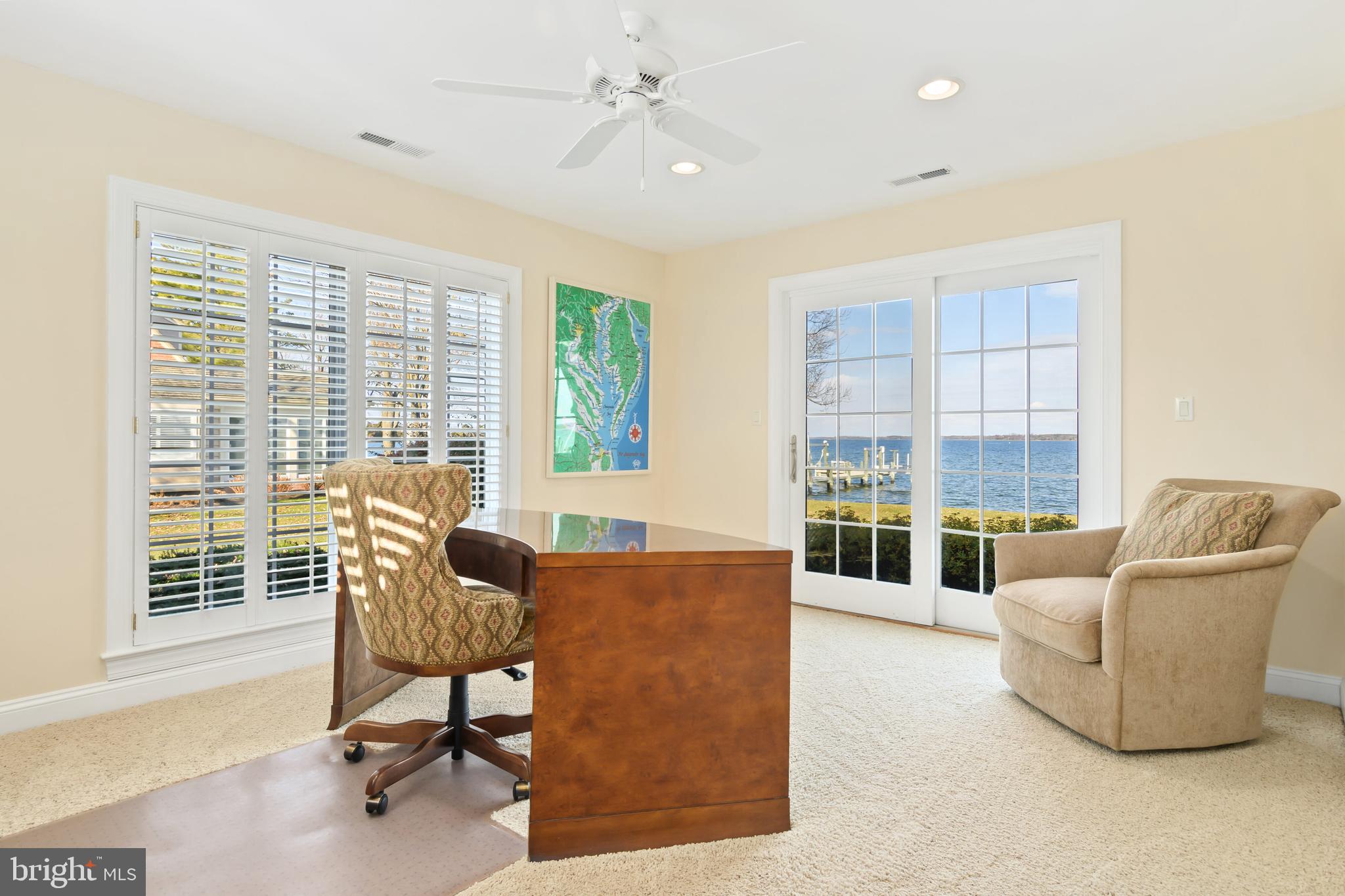 705 Riverview Ter