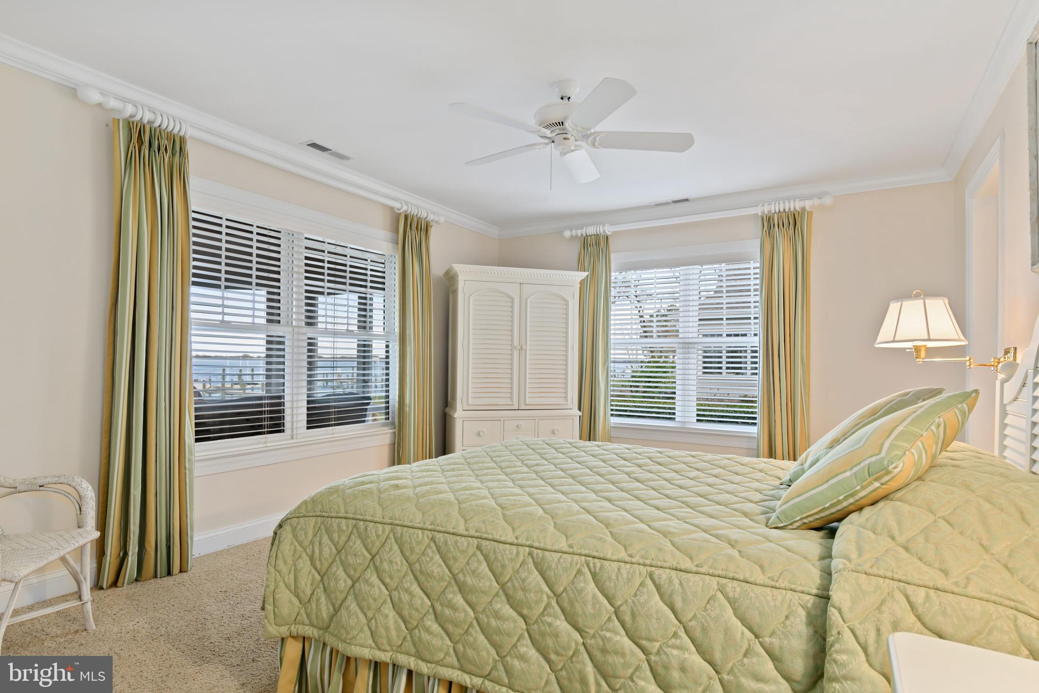 705 Riverview Ter