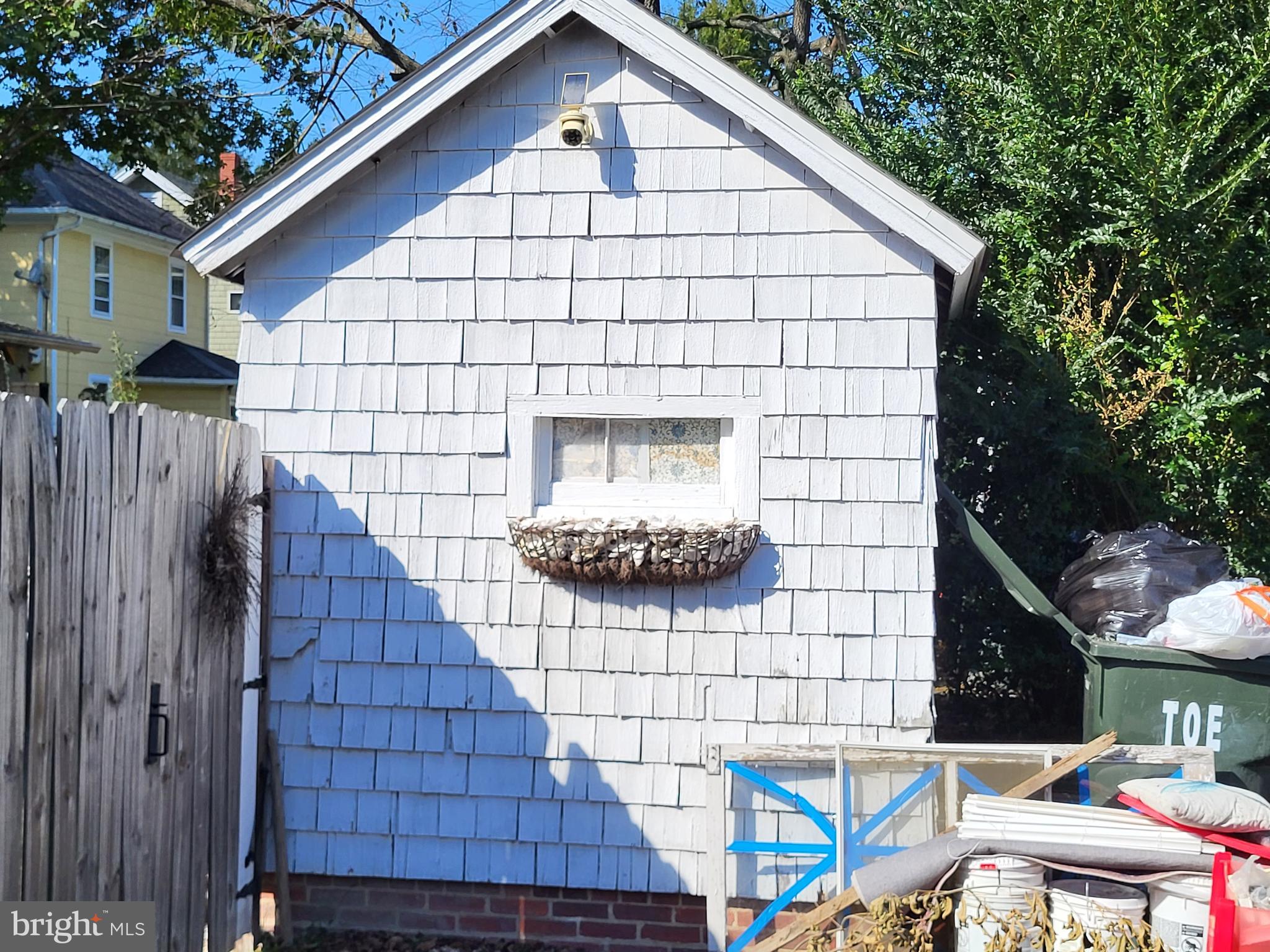 306 S Aurora St