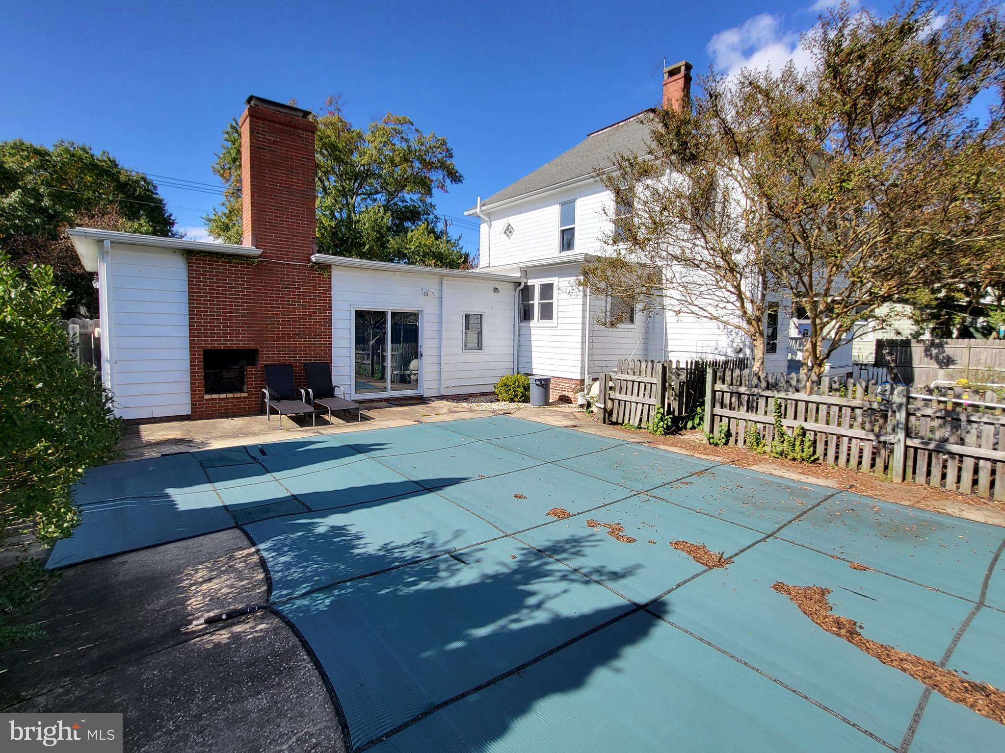 306 S Aurora St