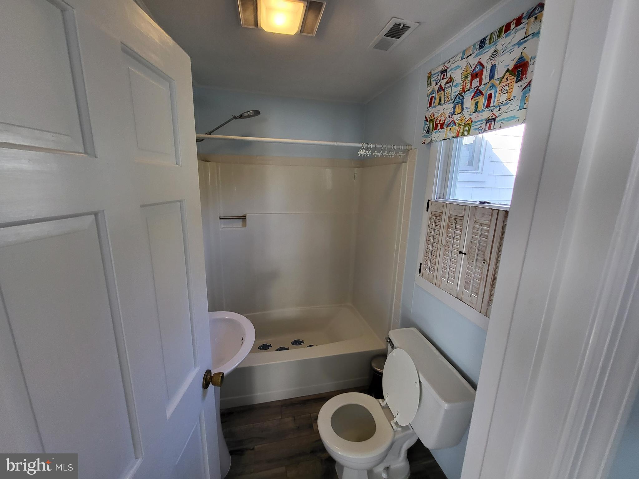 306 S Aurora St