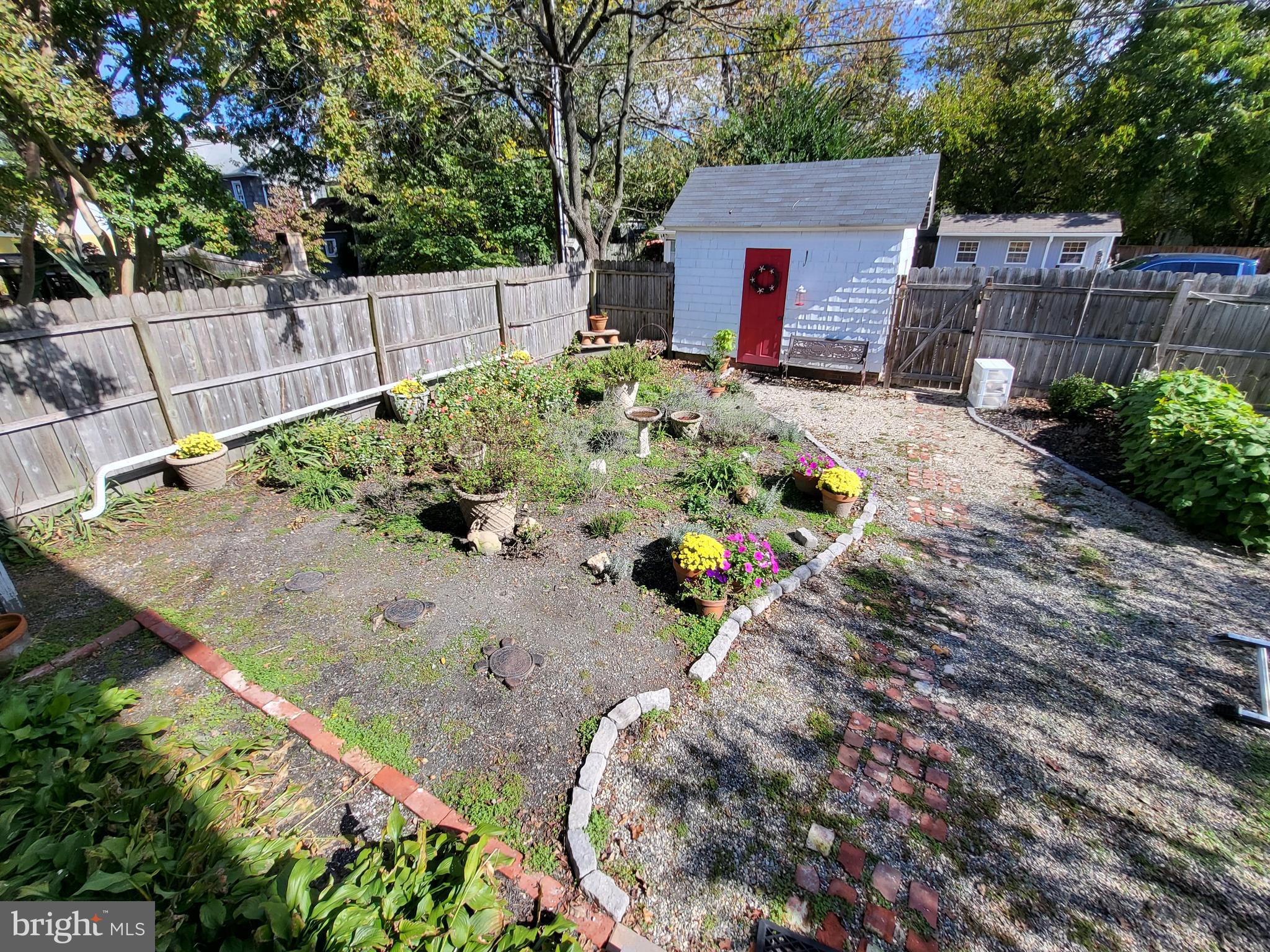 306 S Aurora St