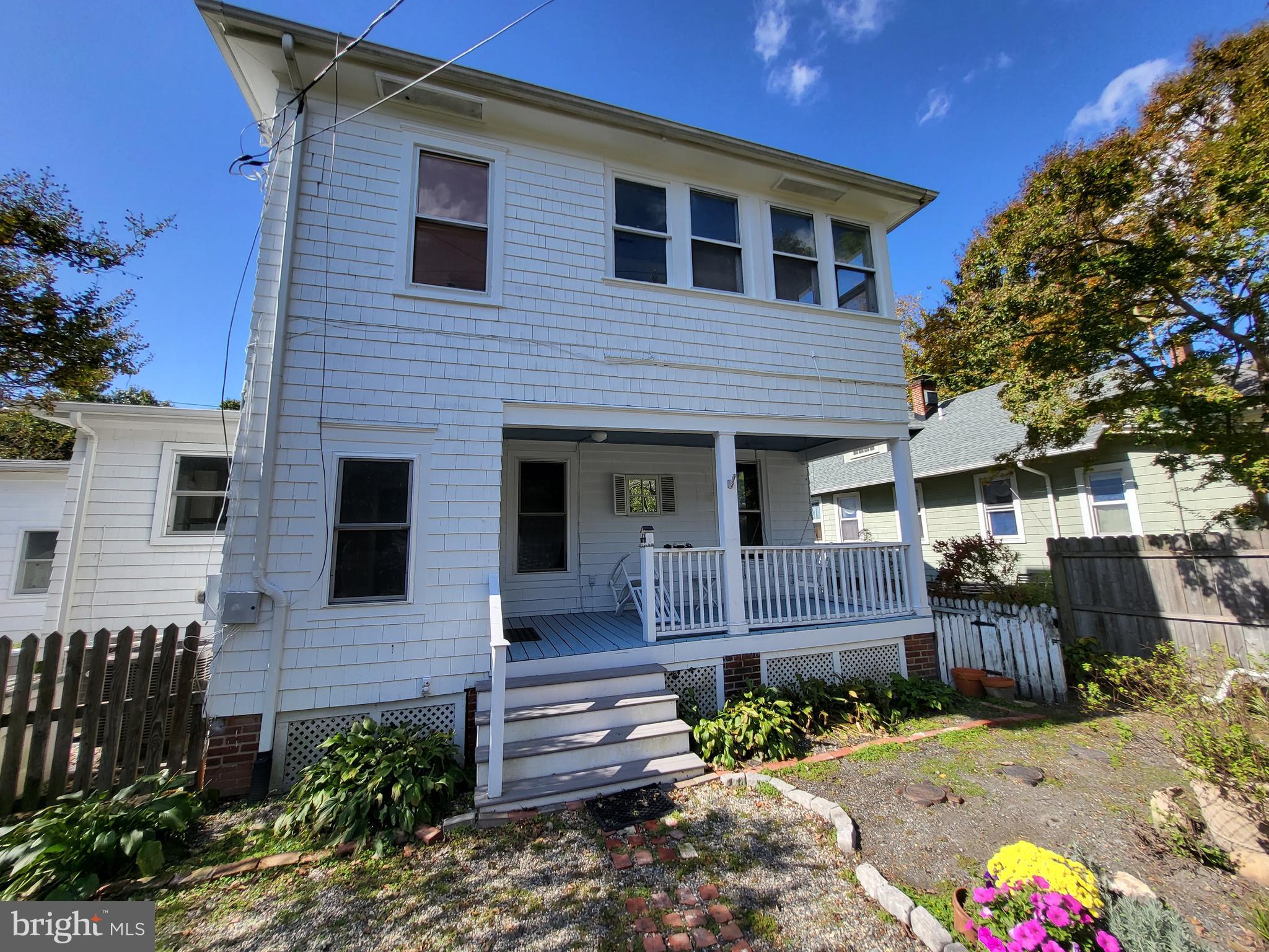 306 S Aurora St
