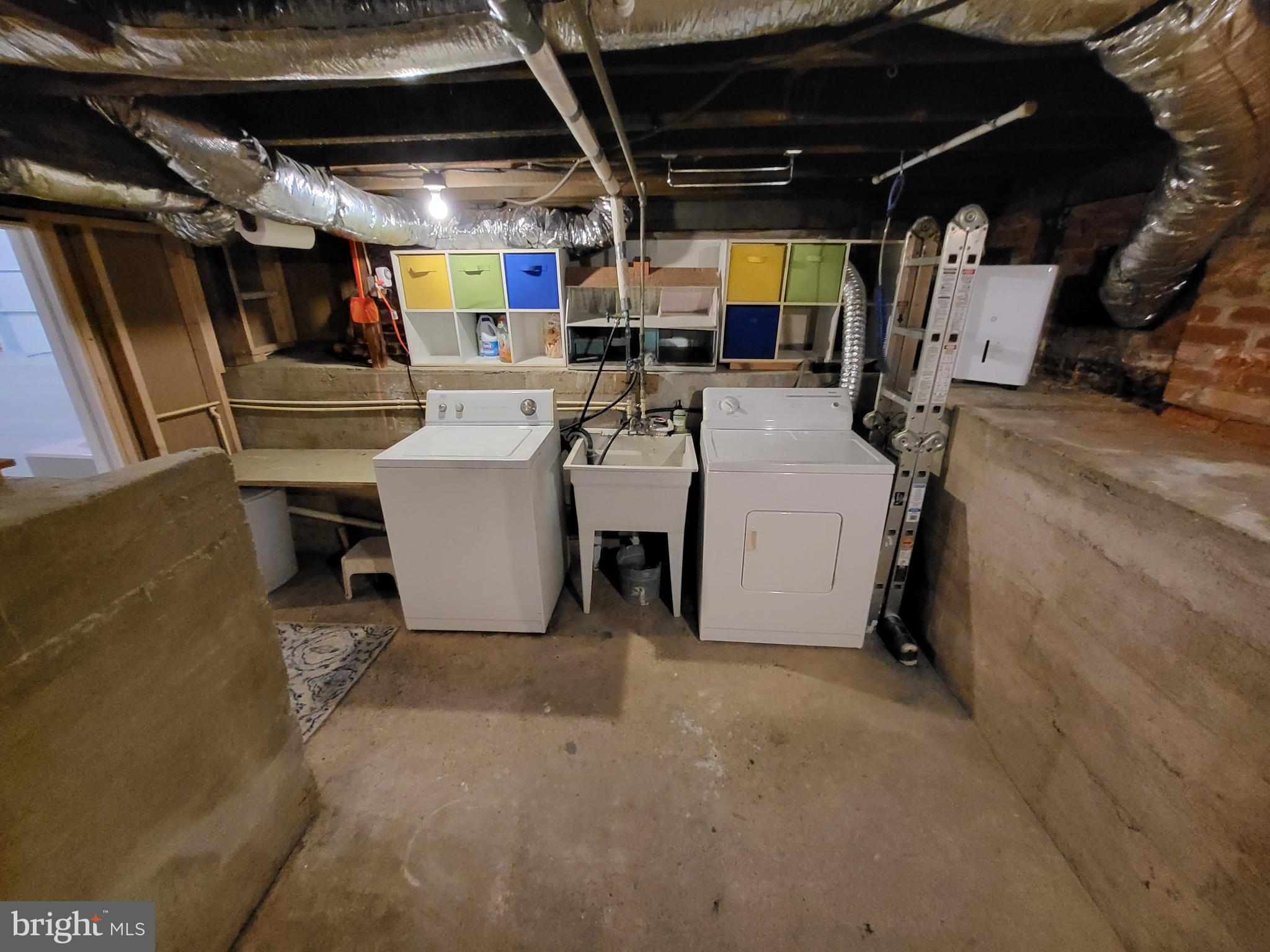 306 S Aurora St