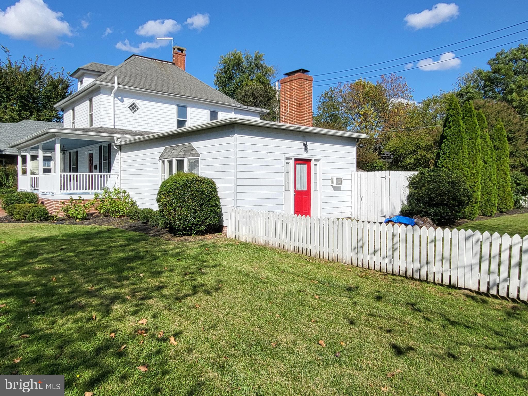 306 S Aurora St