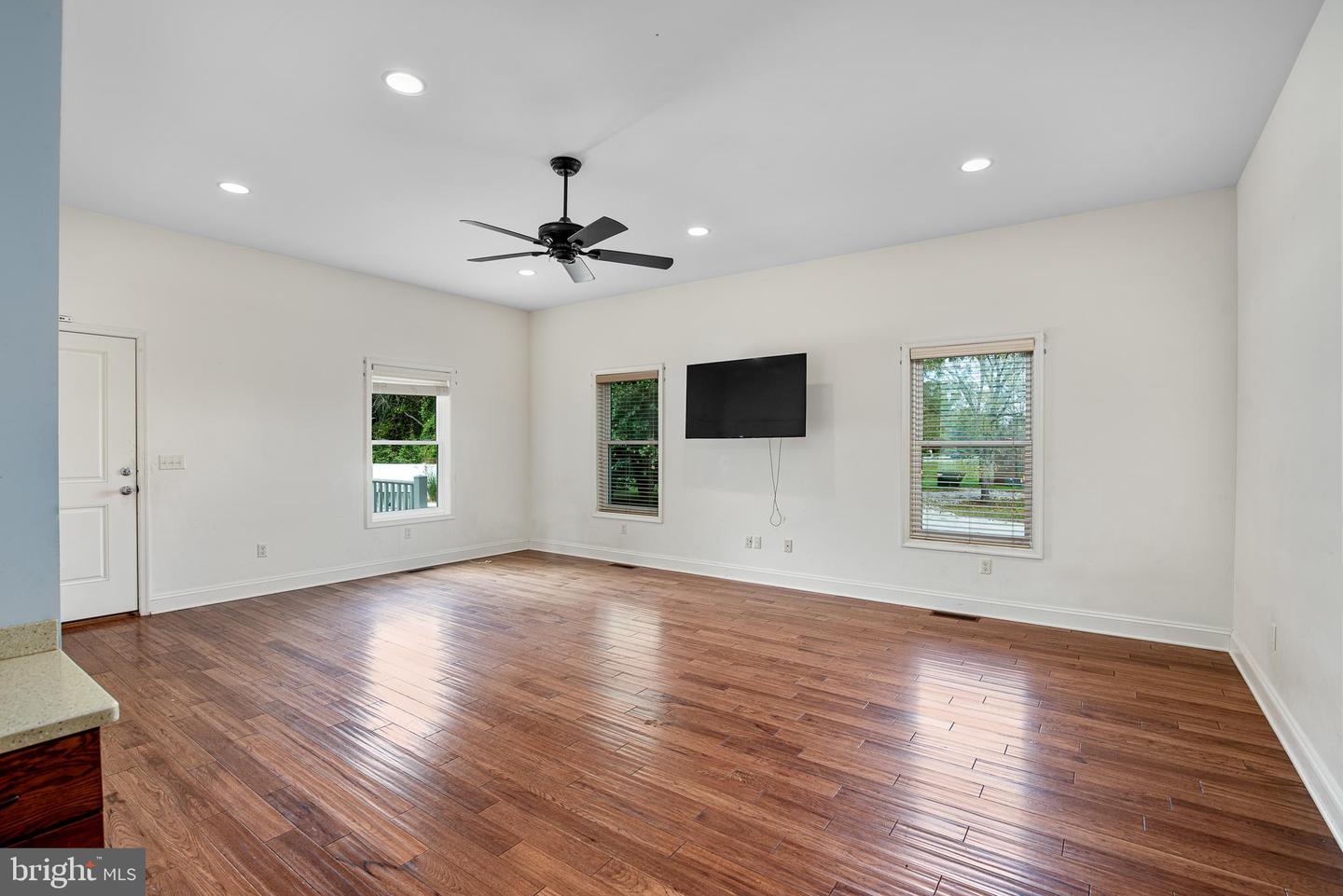 1015 N Washington St