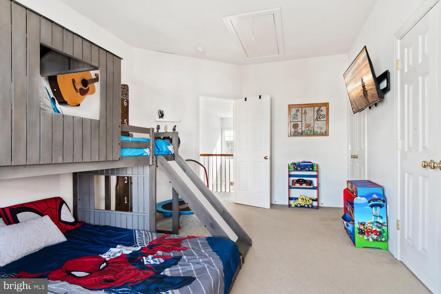8719 Brenton Dr