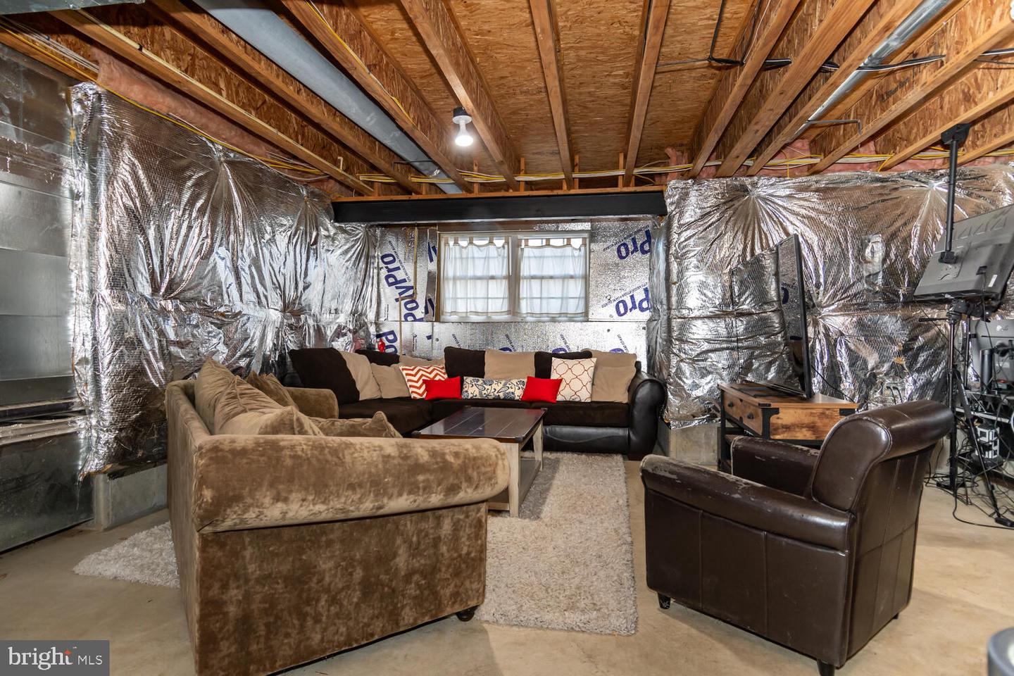 8719 Brenton Dr