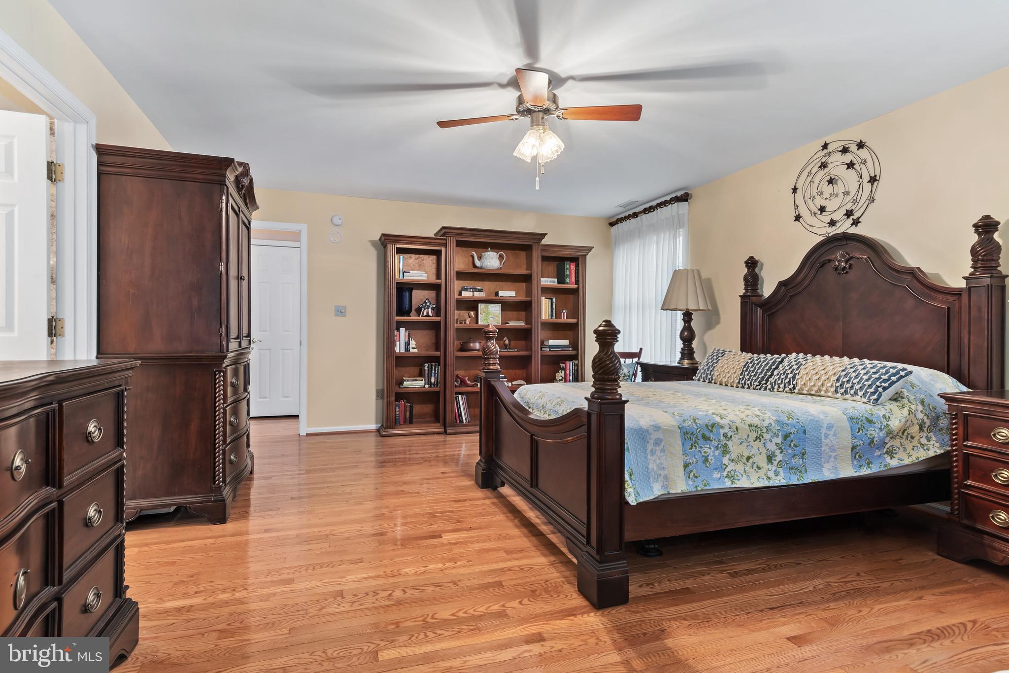107 Bonfield Ave