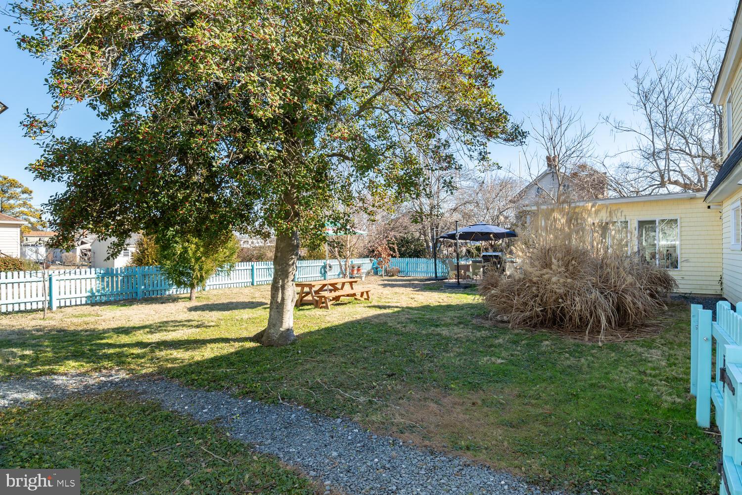 21576 Chicken Point Rd