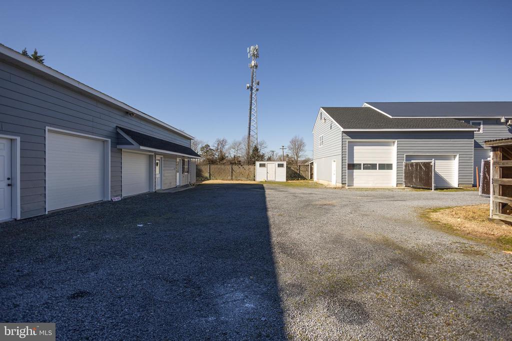 506 Brookletts Ave #B