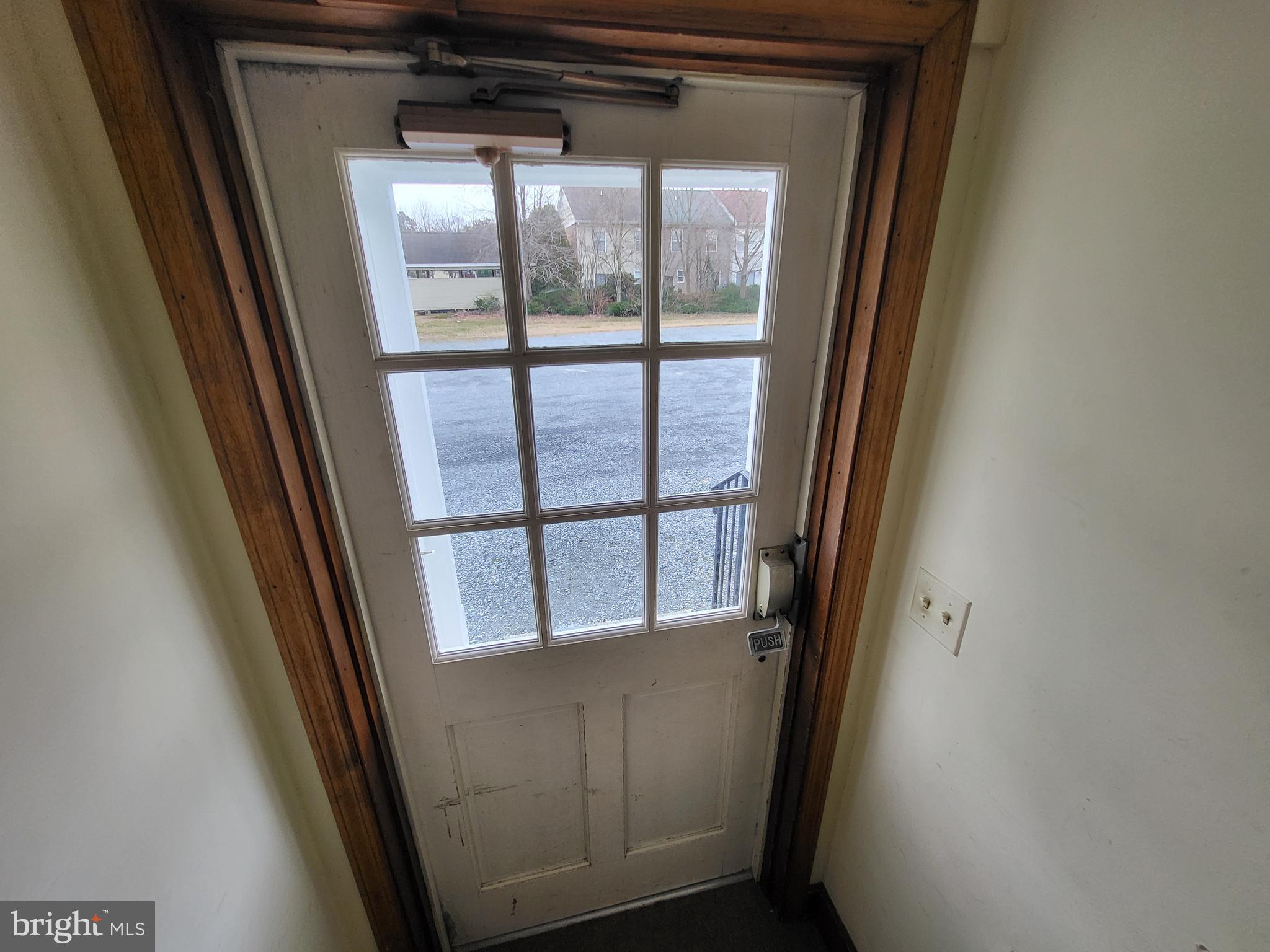 506 Brookletts Ave #A, Second Floor