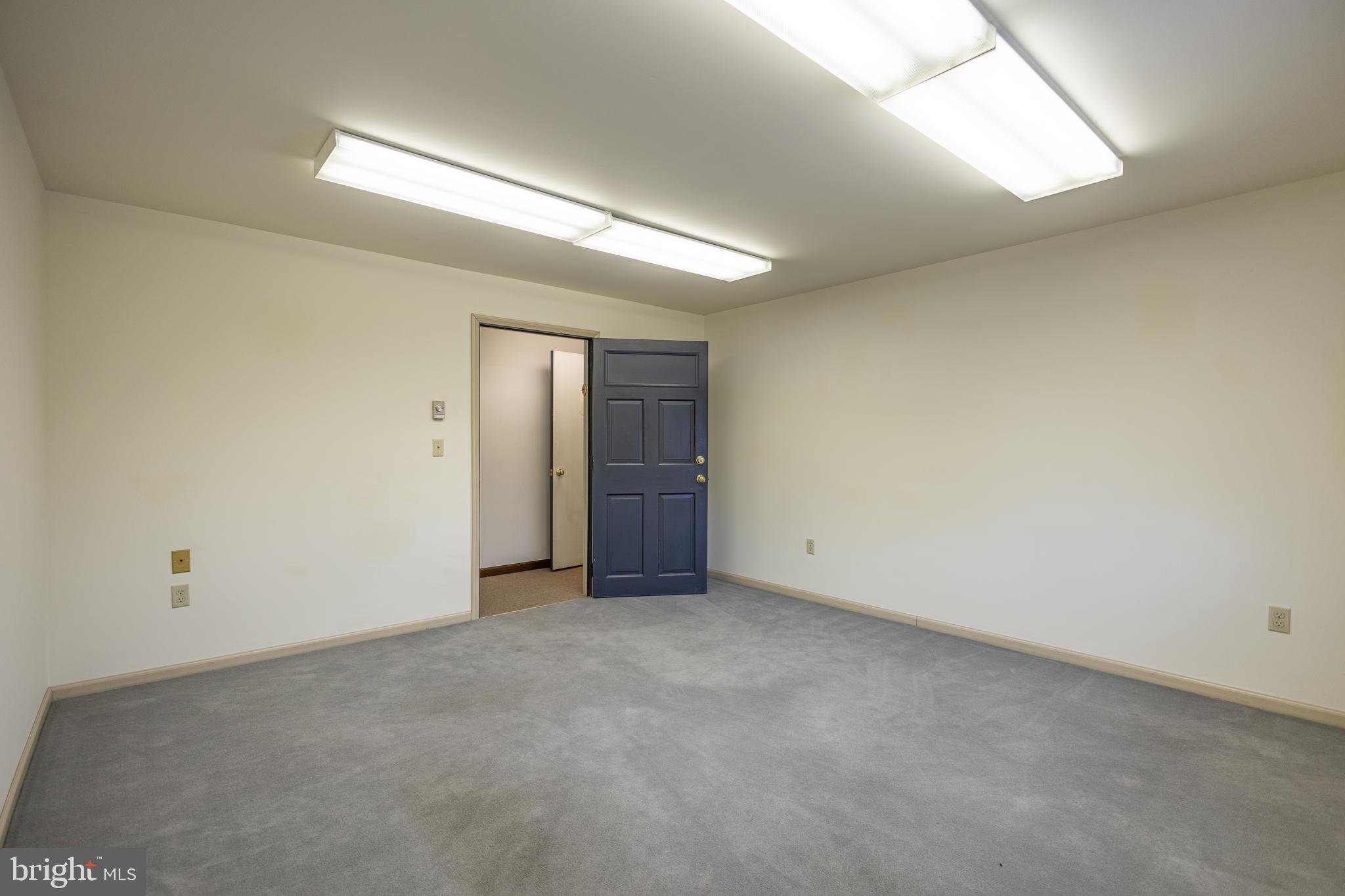 506 Brookletts Ave #A, Second Floor