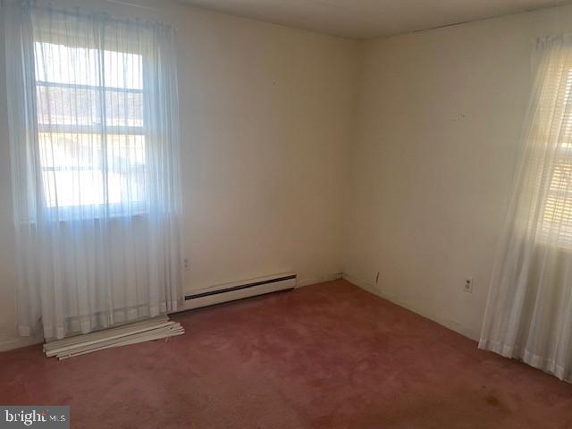 4047 Main St