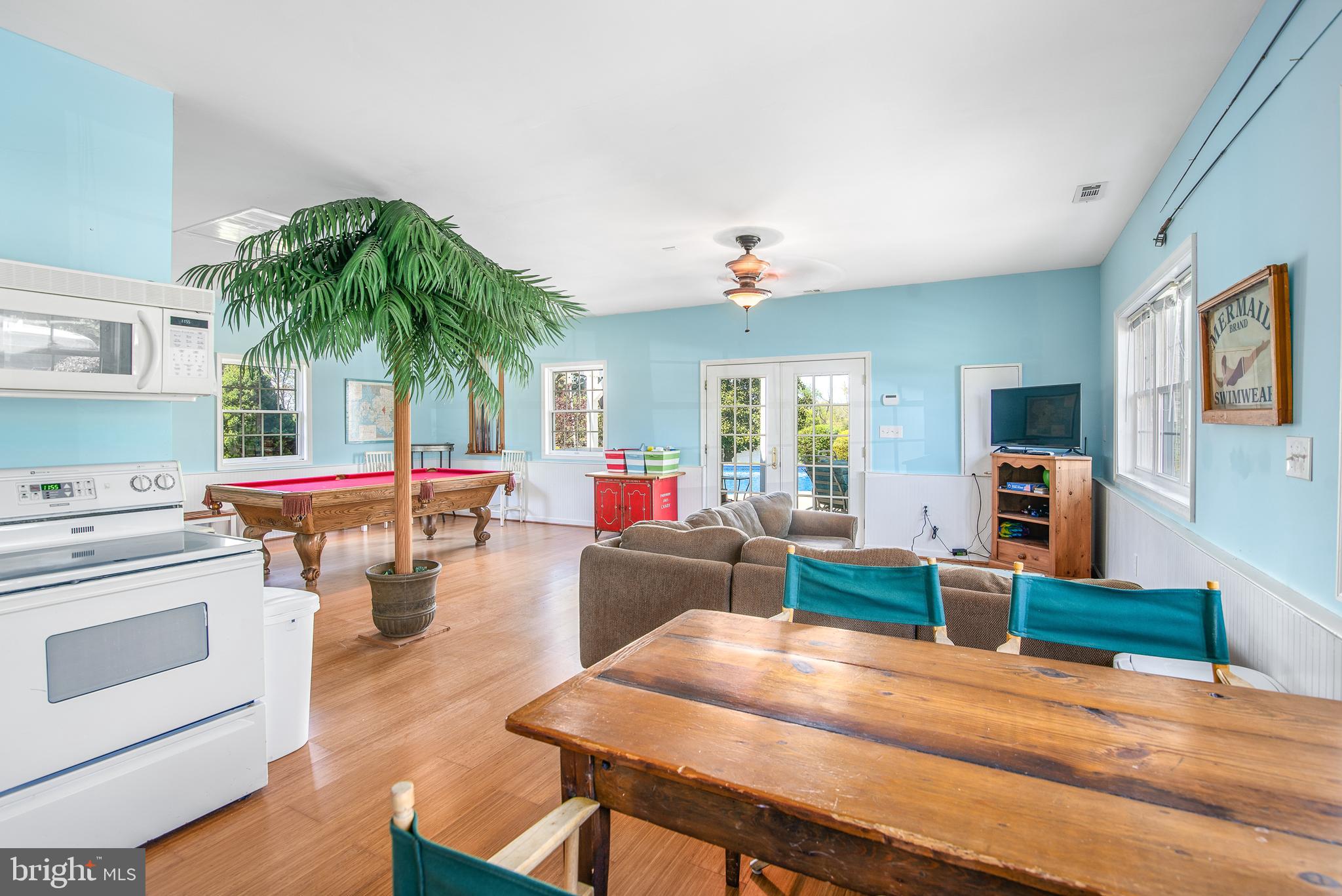 29521 Porpoise Creek Rd