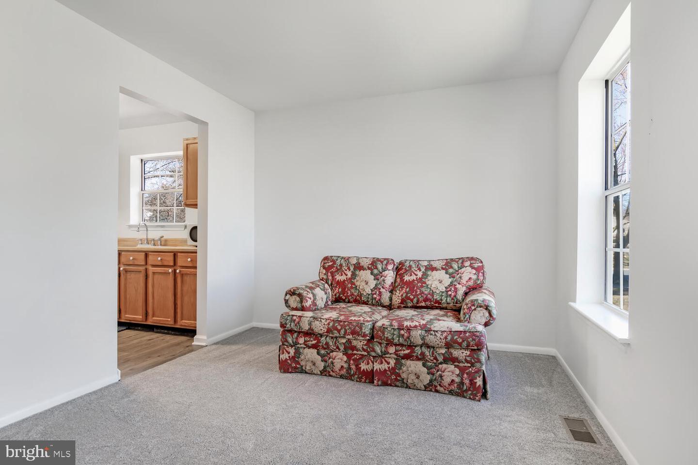 29408 Petunia Dr