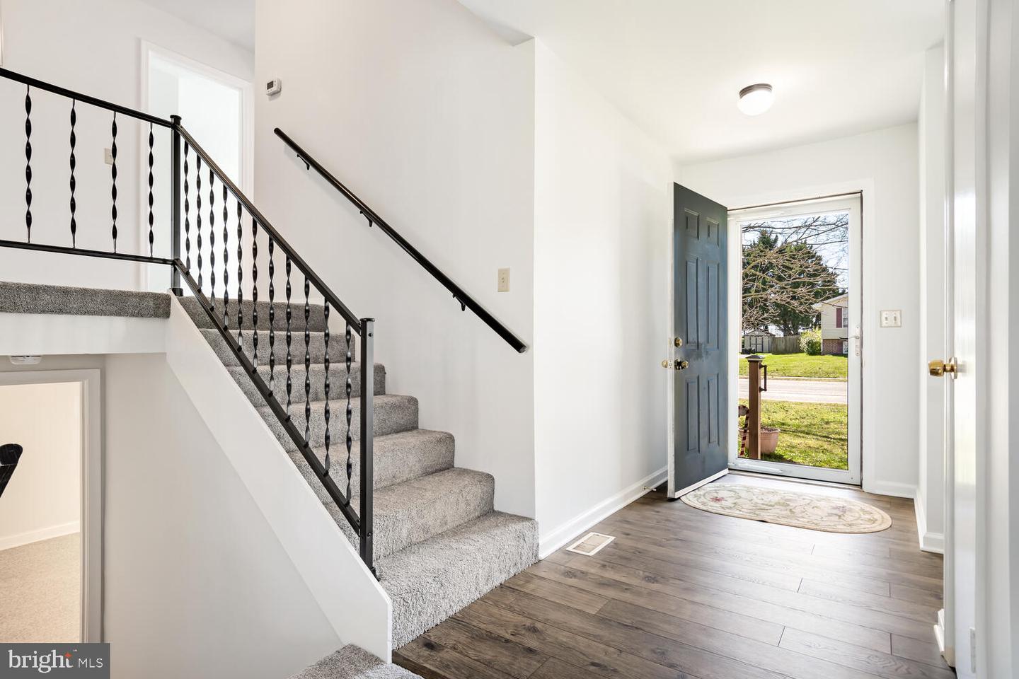 29408 Petunia Dr