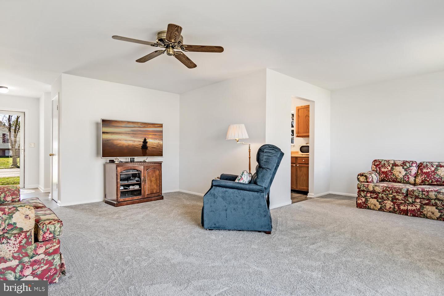 29408 Petunia Dr