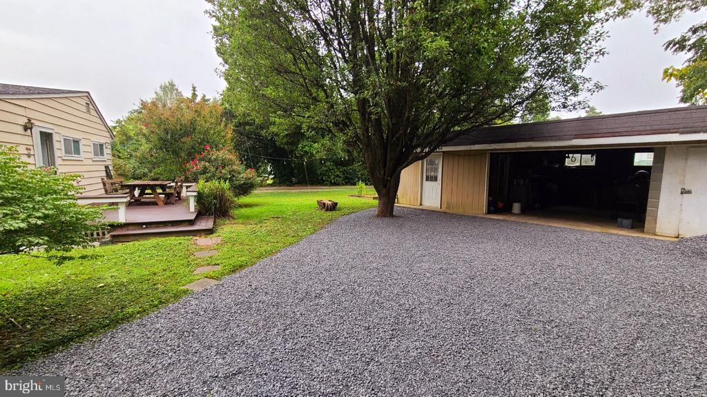 5879 Tilghman Island Rd