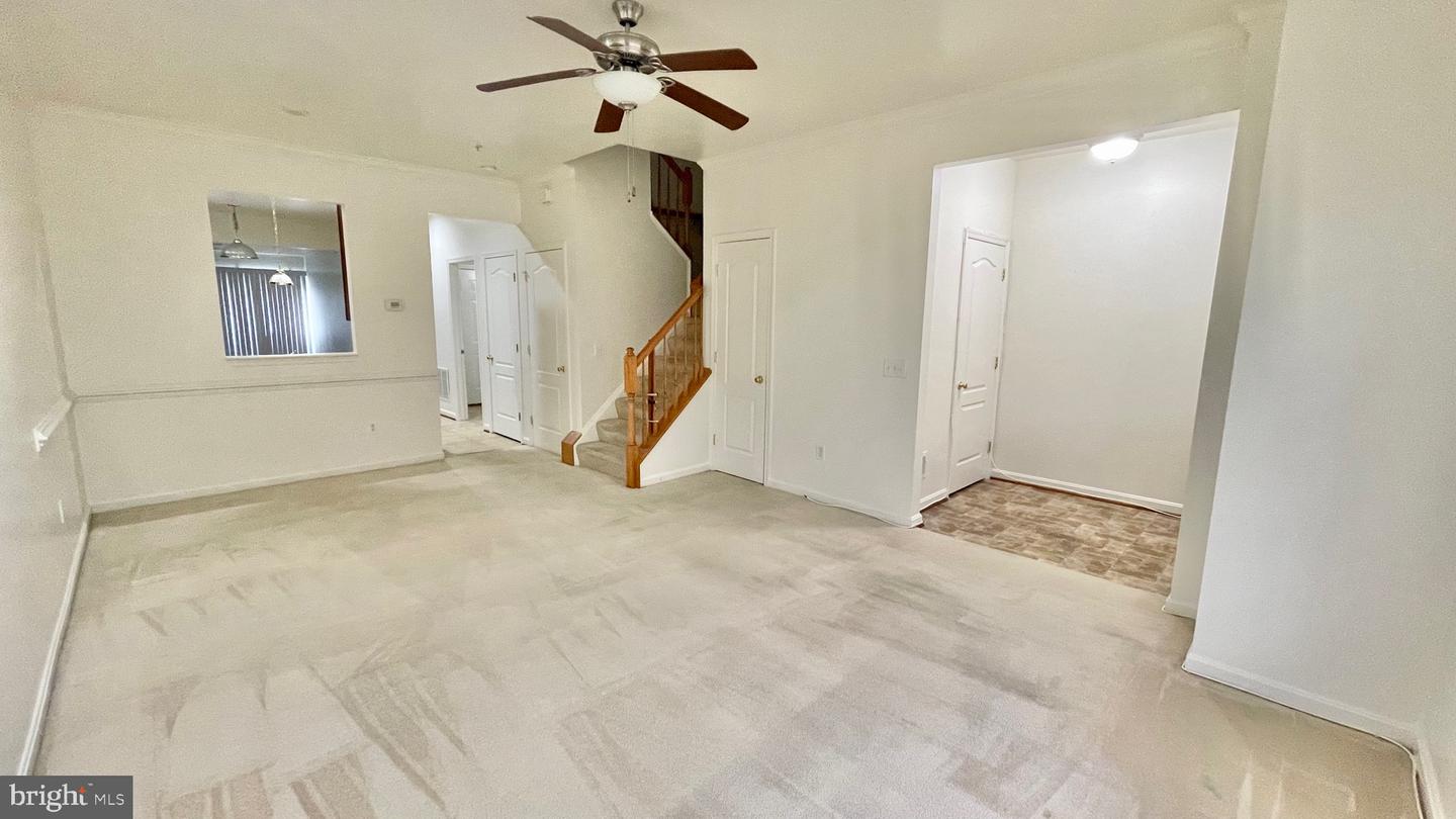 303 Leontyne Pl
