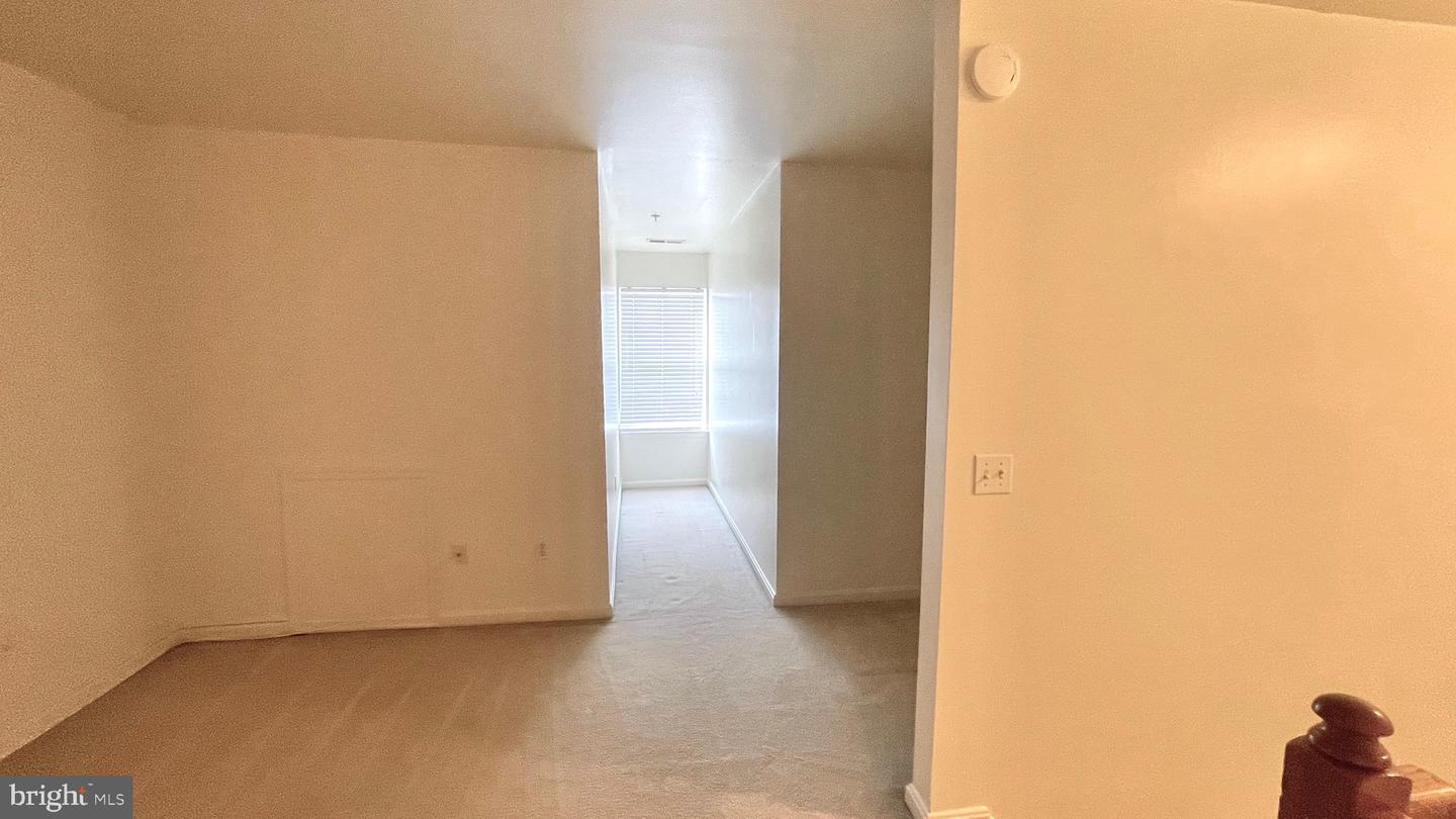303 Leontyne Pl