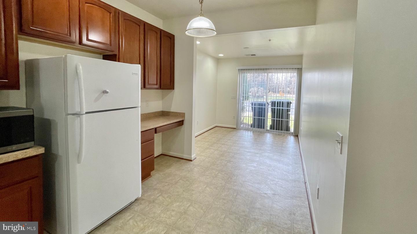 303 Leontyne Pl