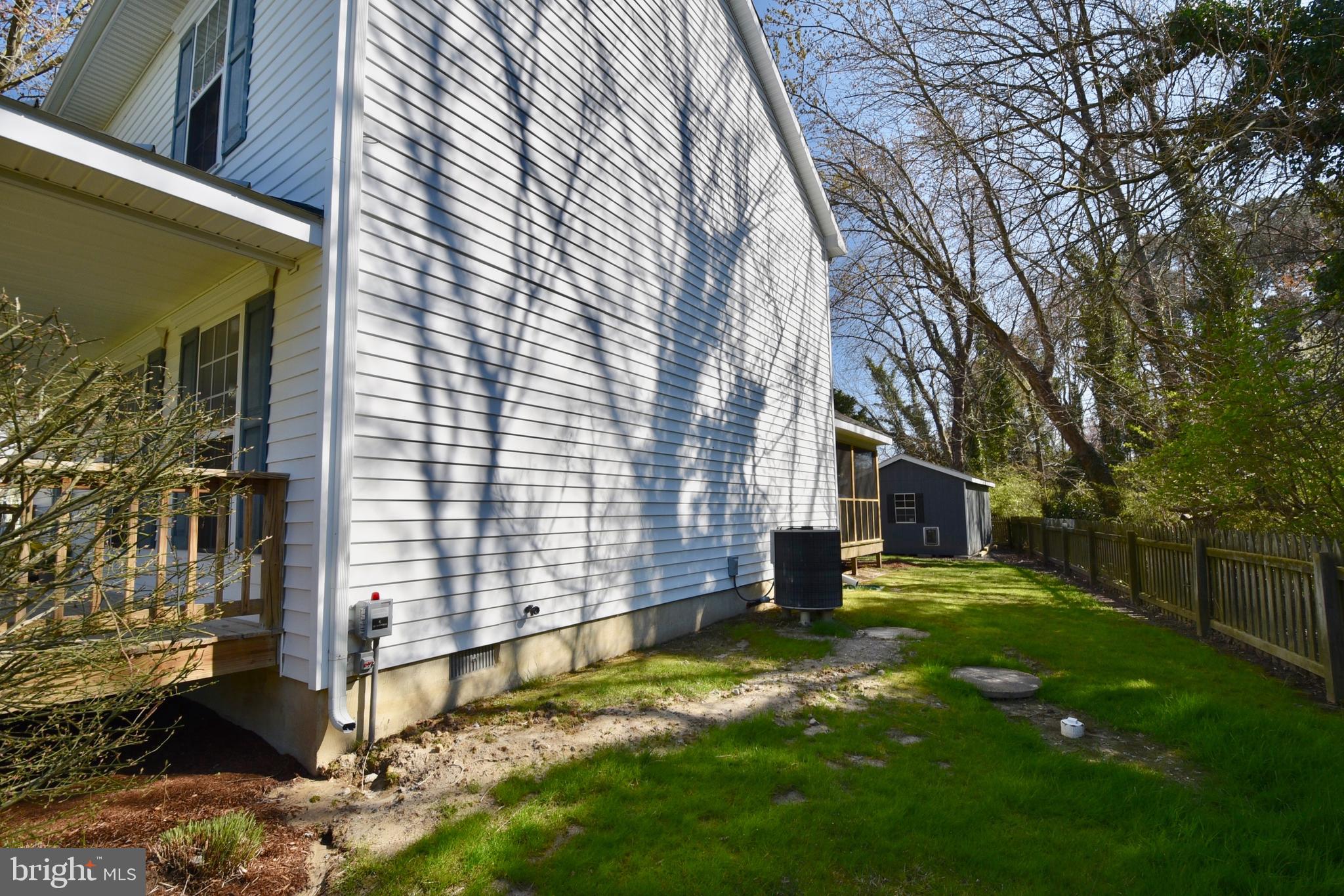 7054 Hopkins Neck Rd