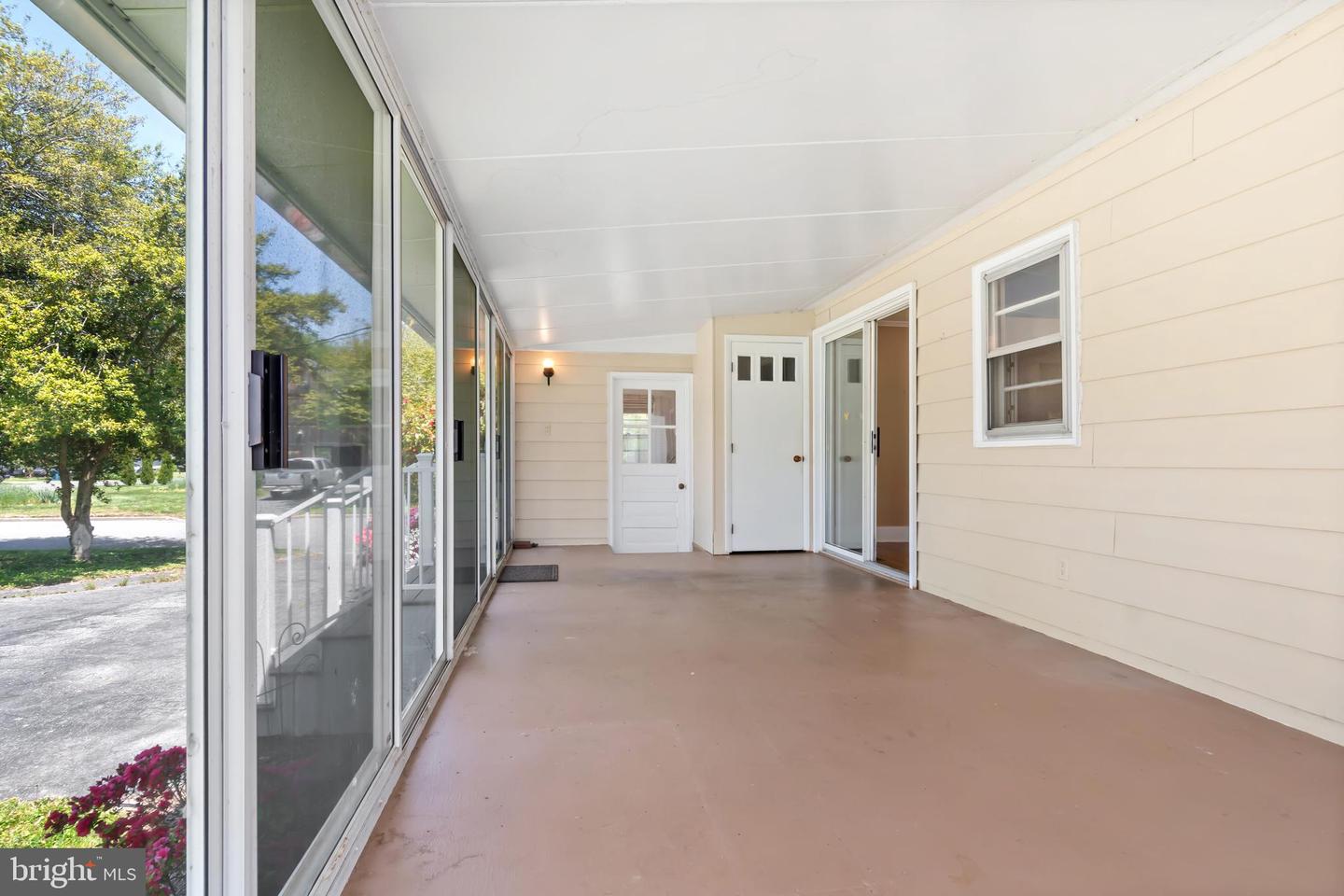 415 Arbor Pl