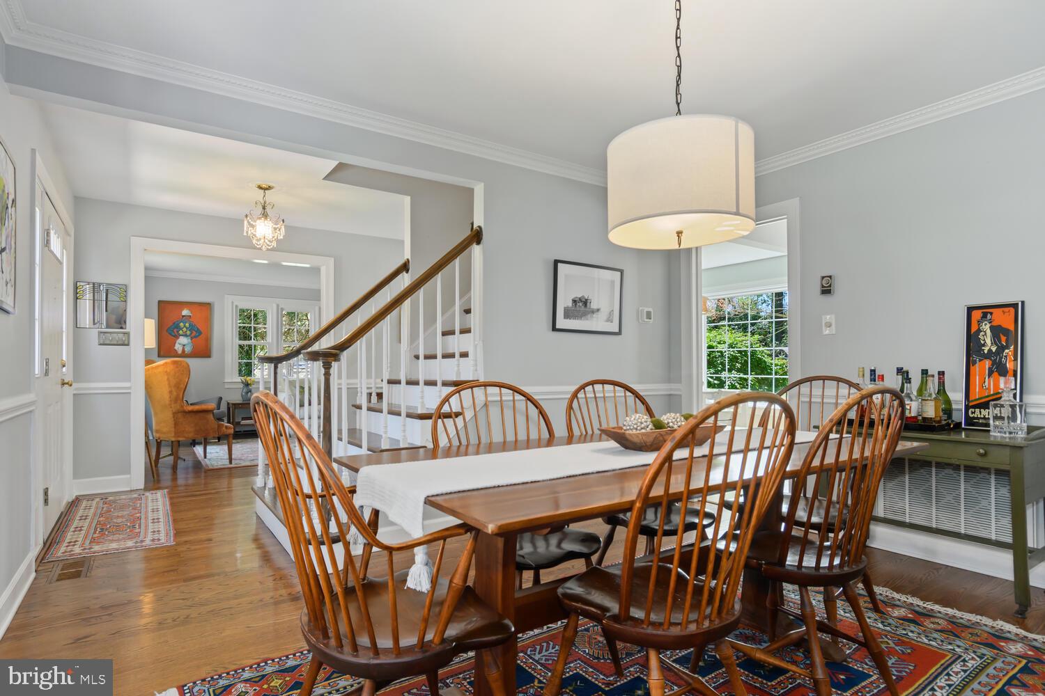 112 W Oak Ave