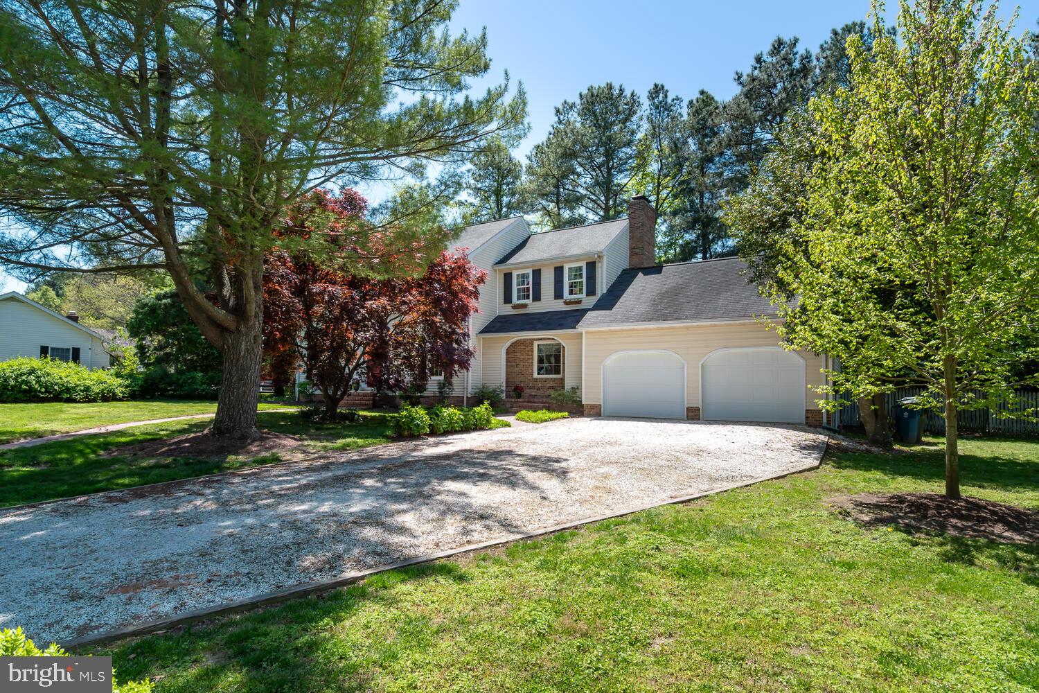 112 W Oak Ave
