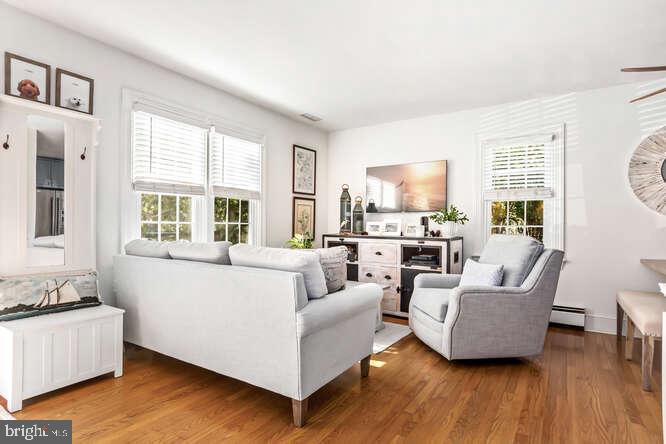 111 W Maple Ave