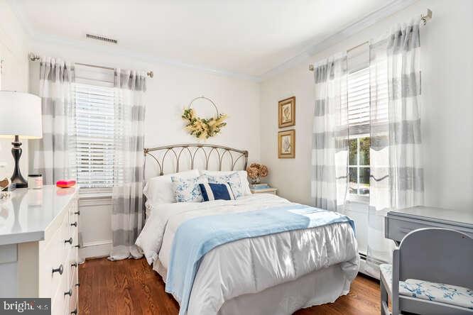 111 W Maple Ave