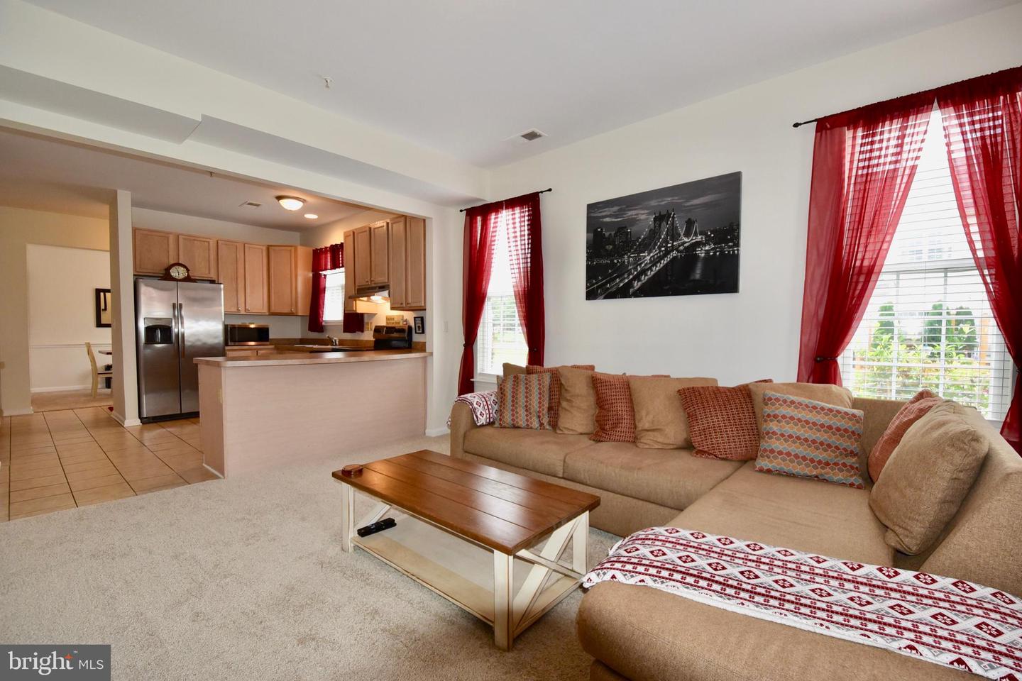 401 Leontyne Pl