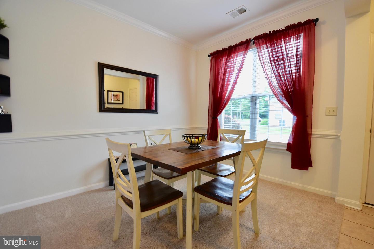 401 Leontyne Pl