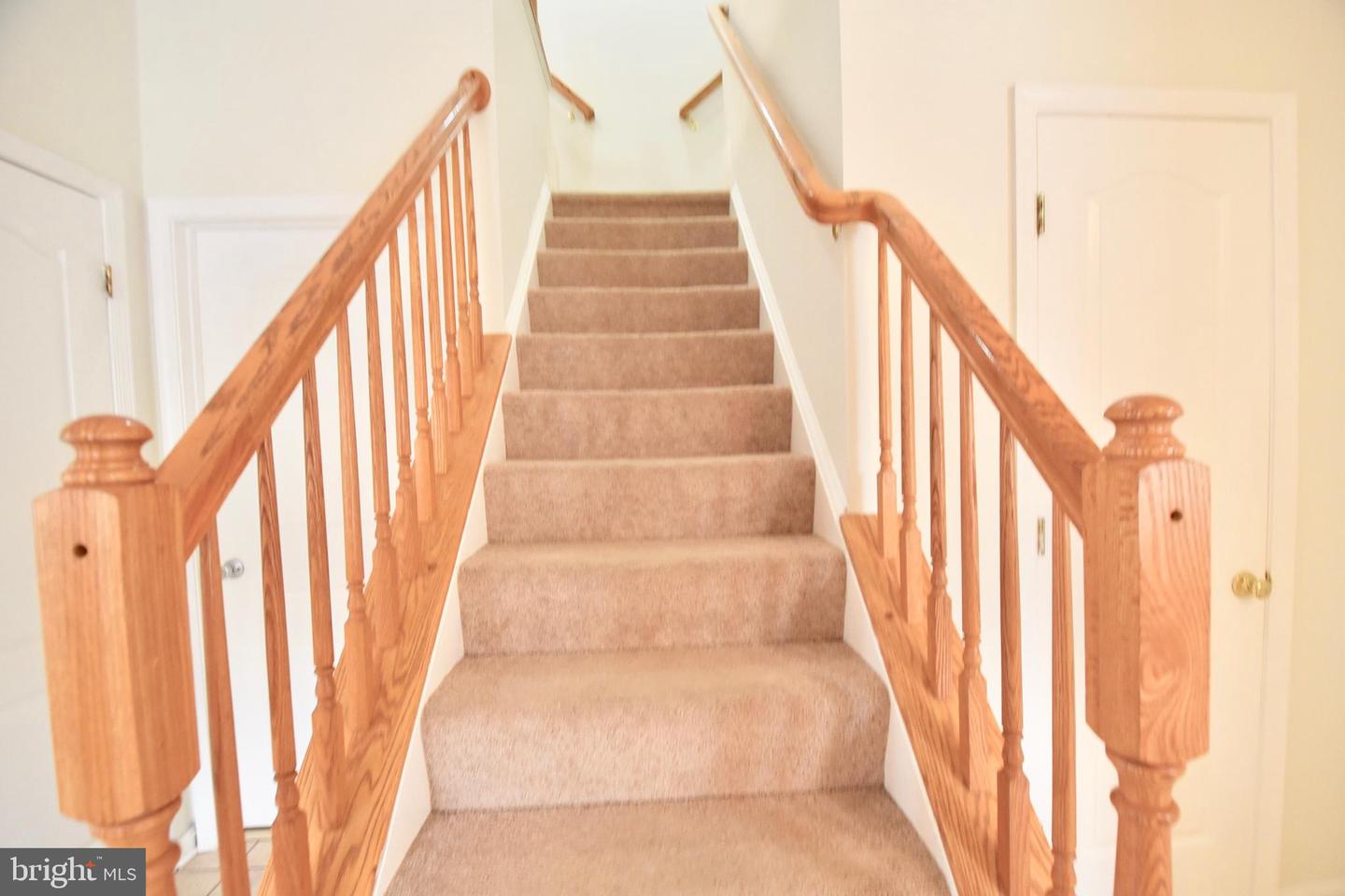 401 Leontyne Pl