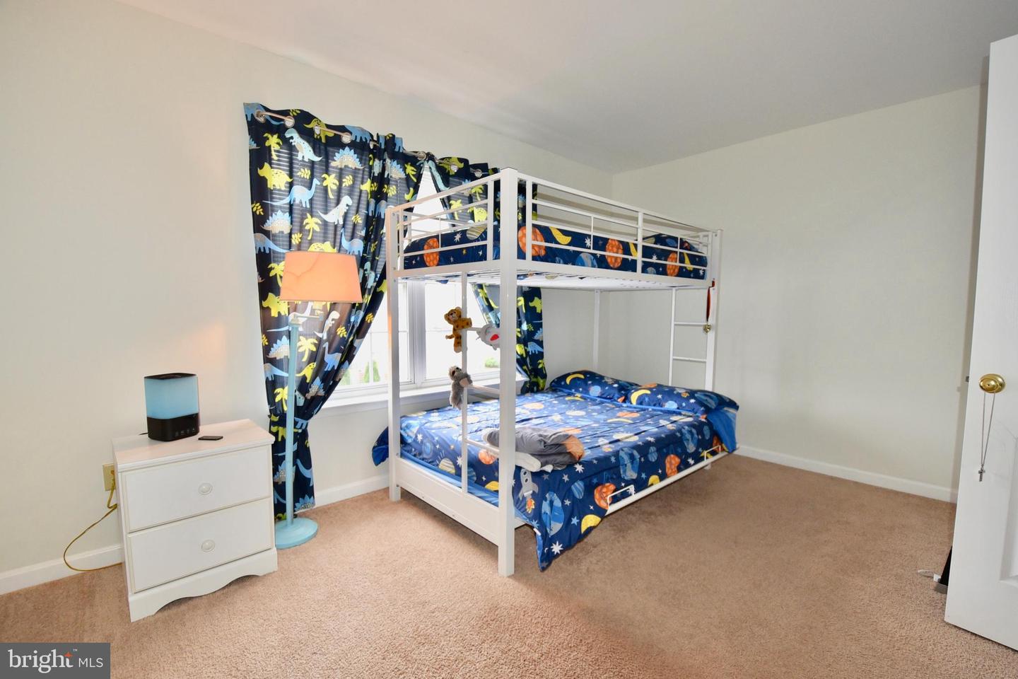 401 Leontyne Pl