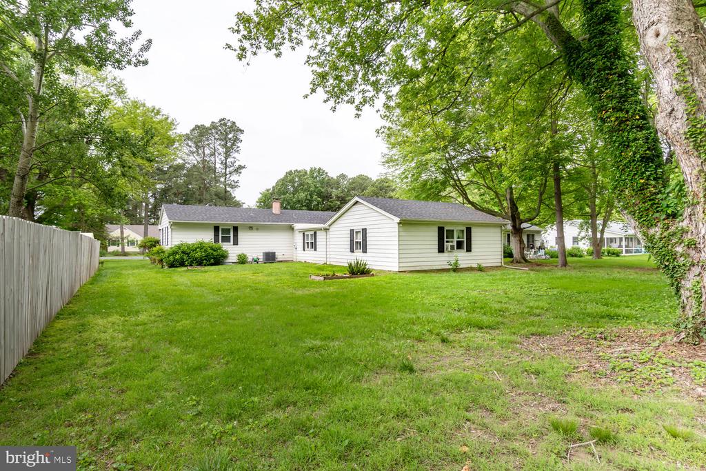 1113 Jefferson Ave