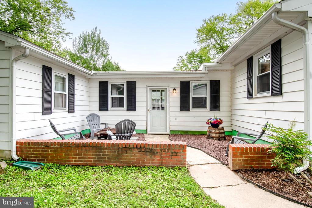 1113 Jefferson Ave
