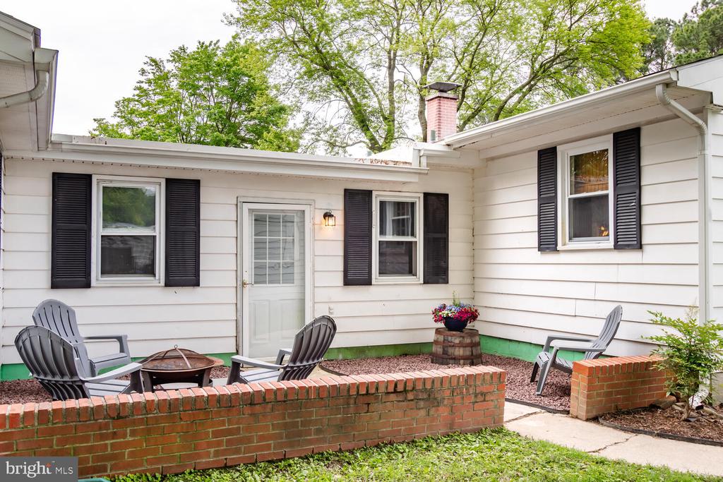 1113 Jefferson Ave