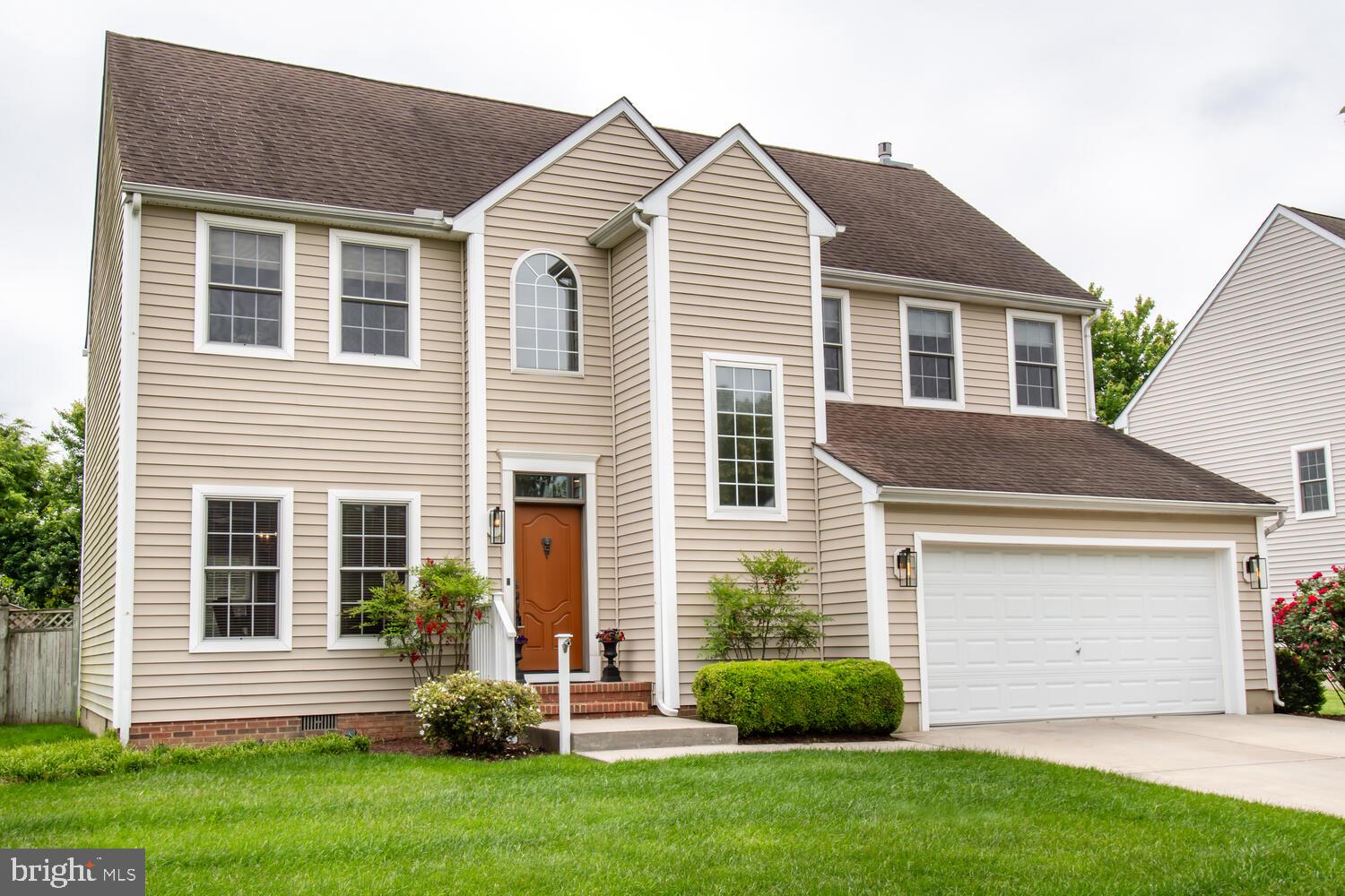 8834 Roundhouse Cir
