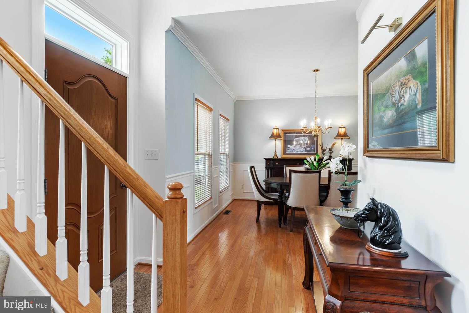 8834 Roundhouse Cir