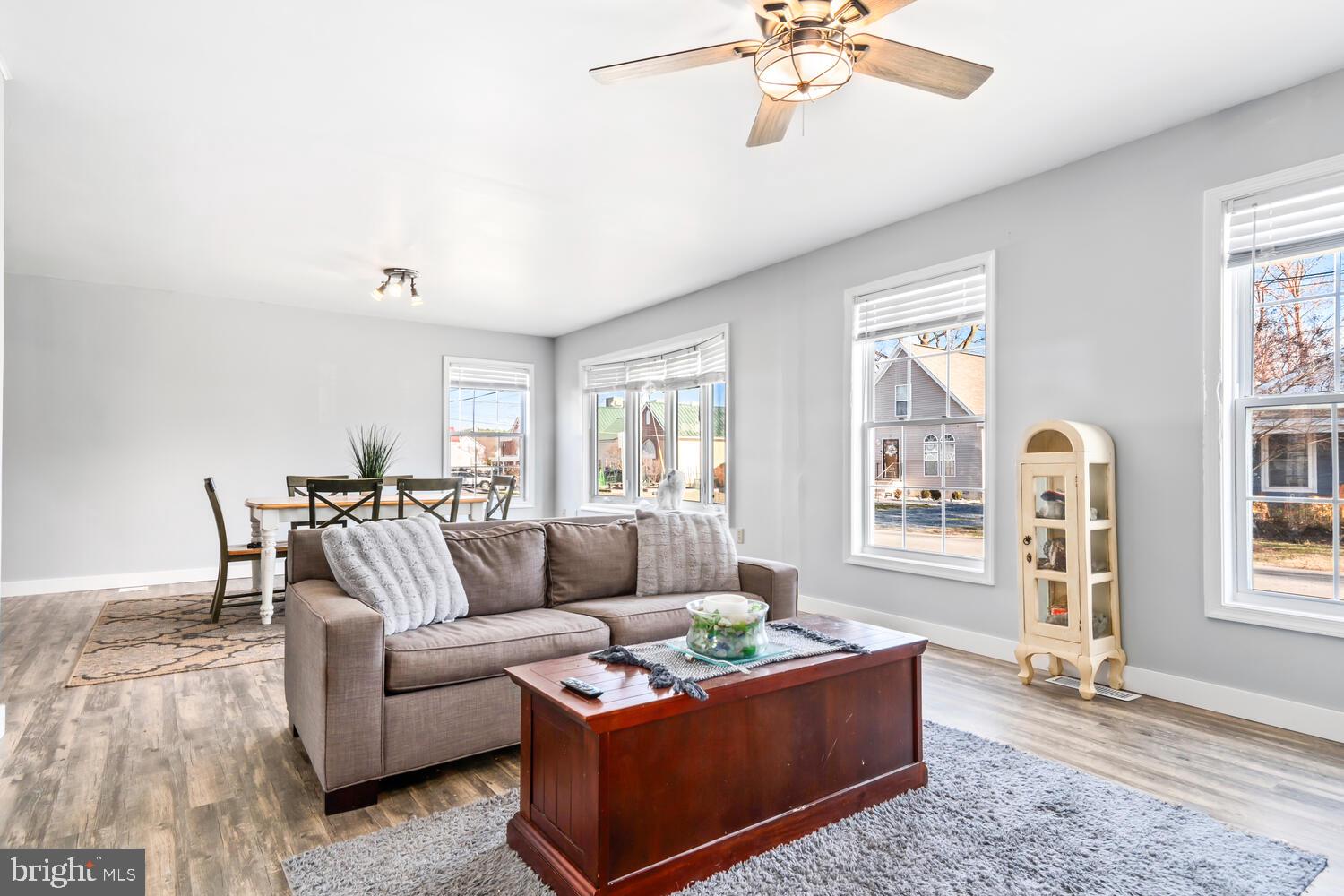 112 Conner St