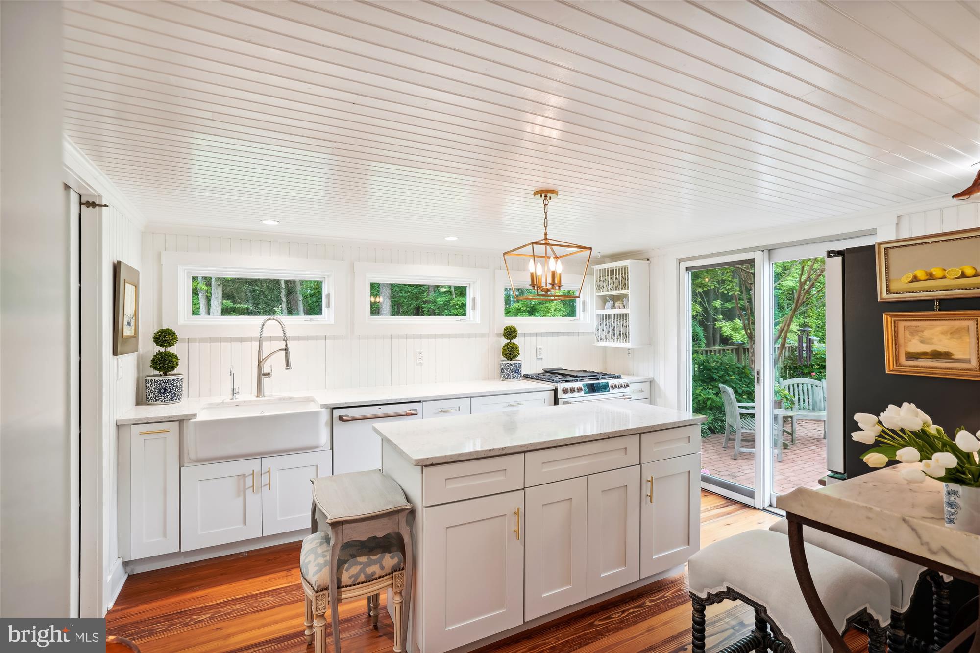 6344 Middle Point Rd