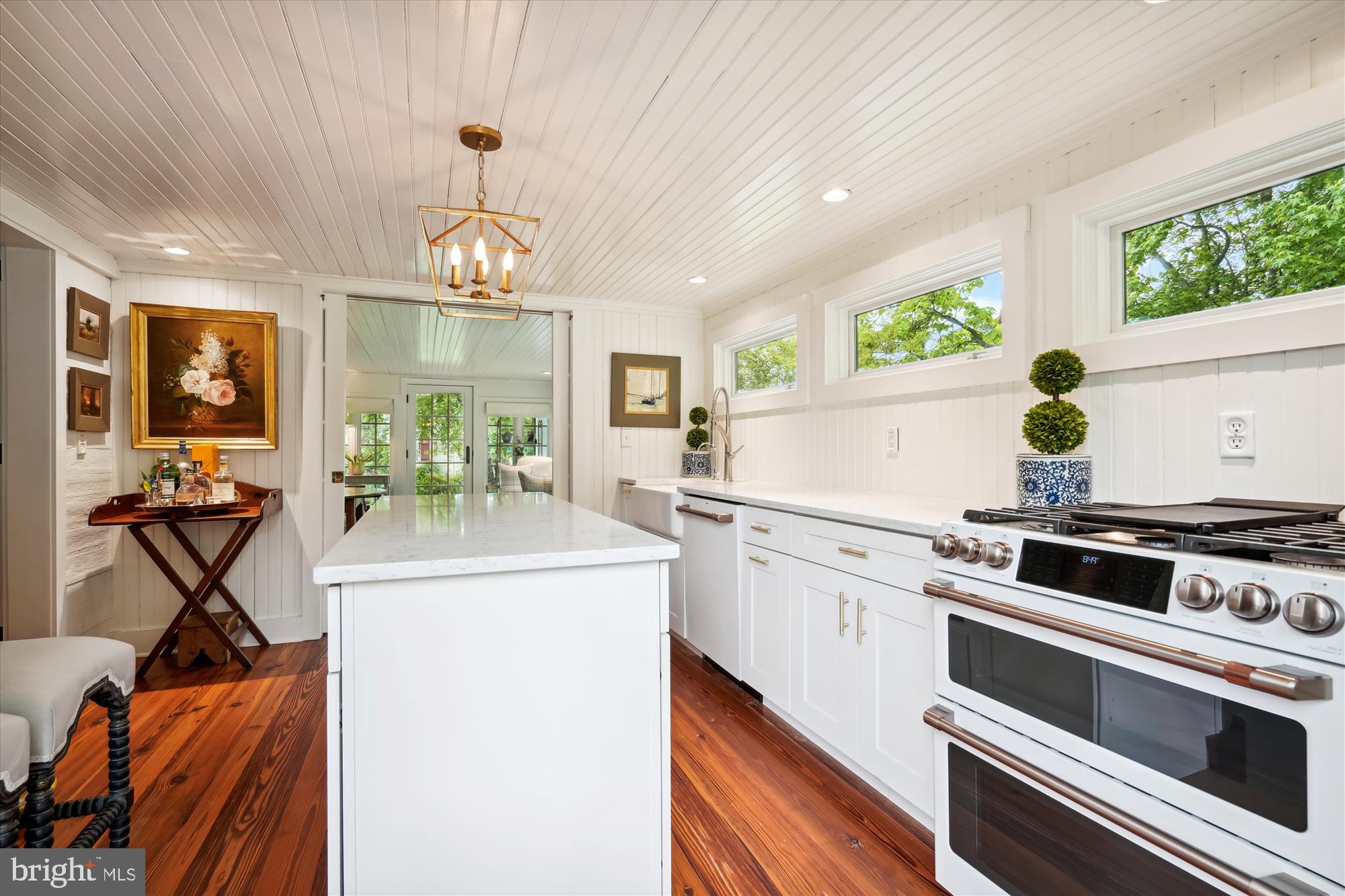 6344 Middle Point Rd