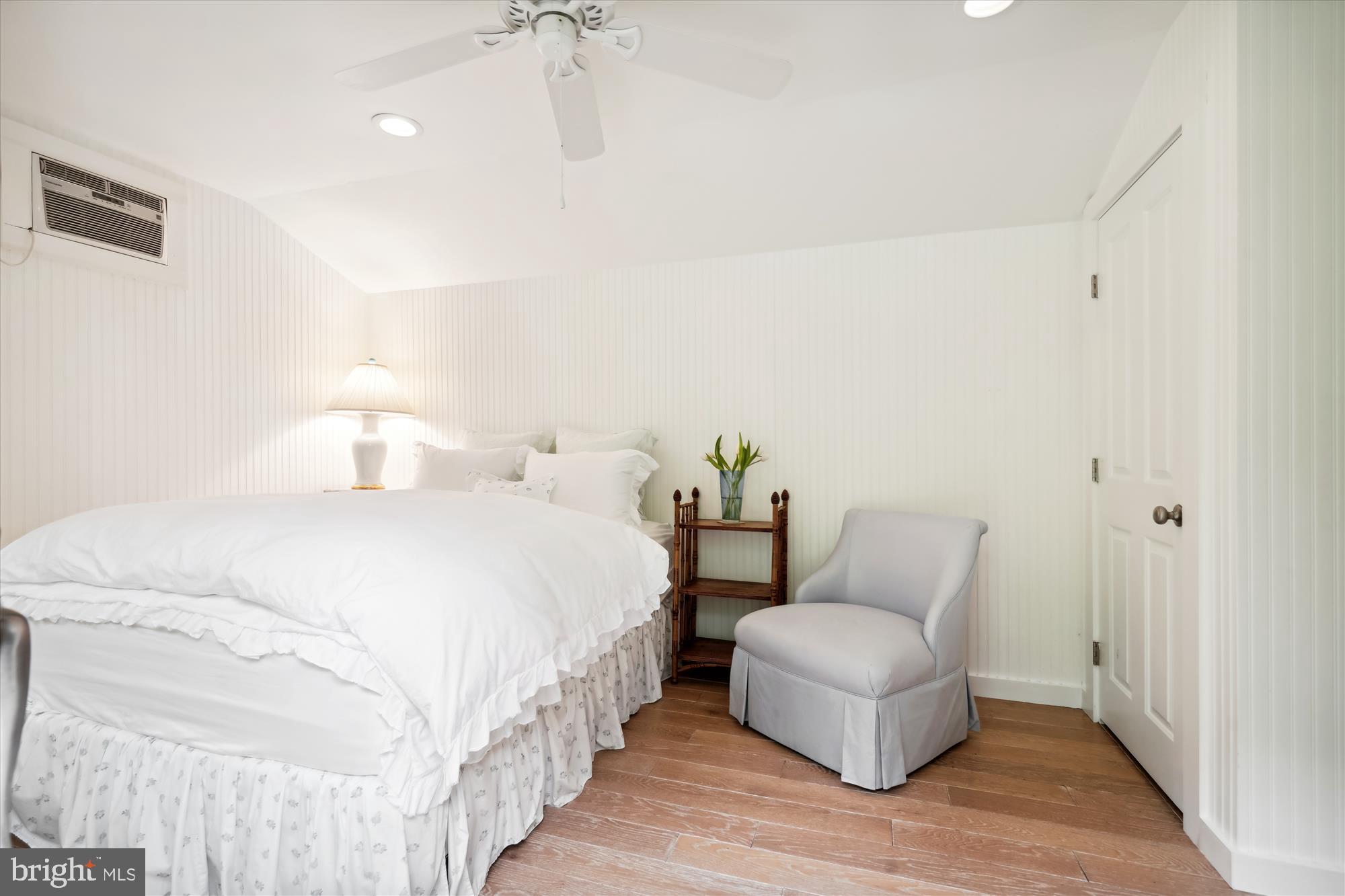 6344 Middle Point Rd