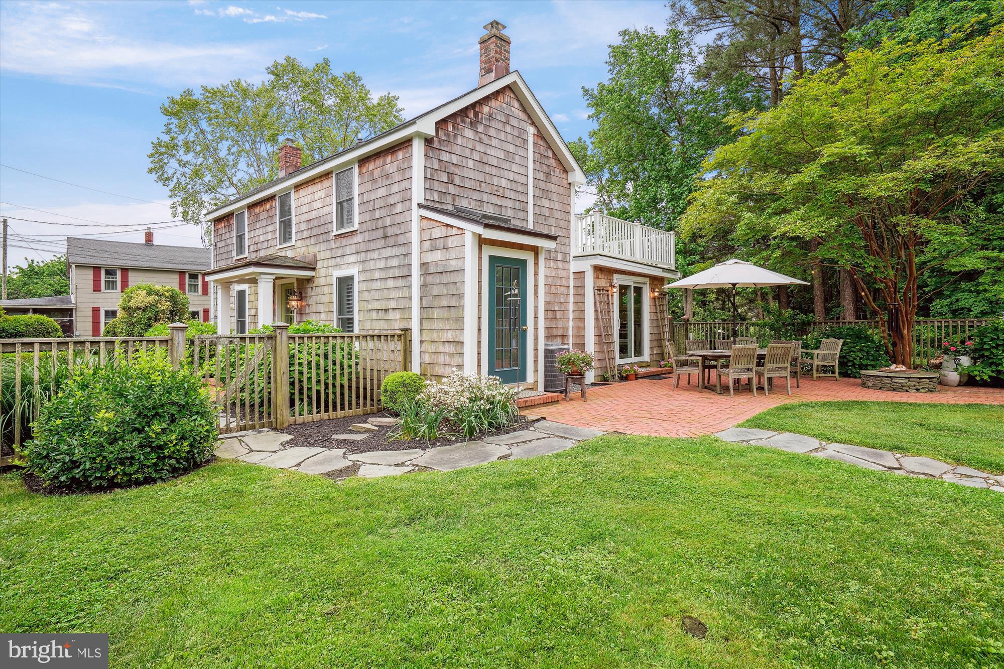 6344 Middle Point Rd