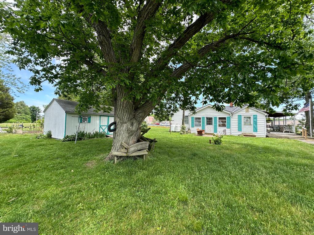 9388 Centreville Rd