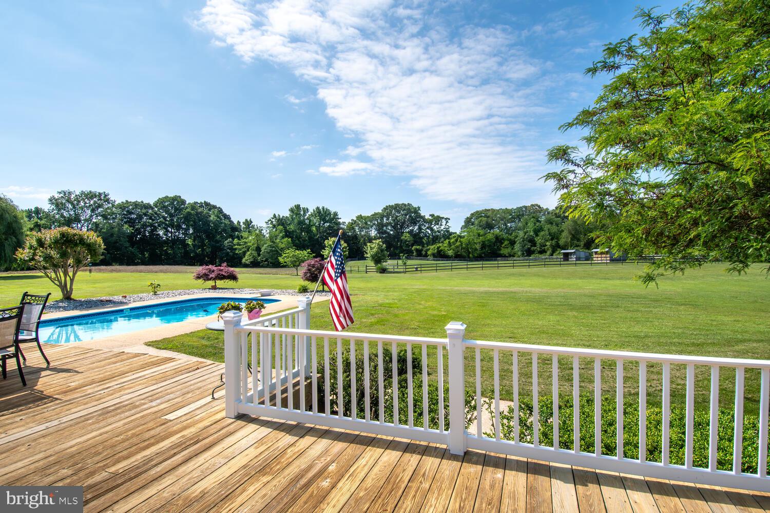 29635 Porpoise Creek Rd