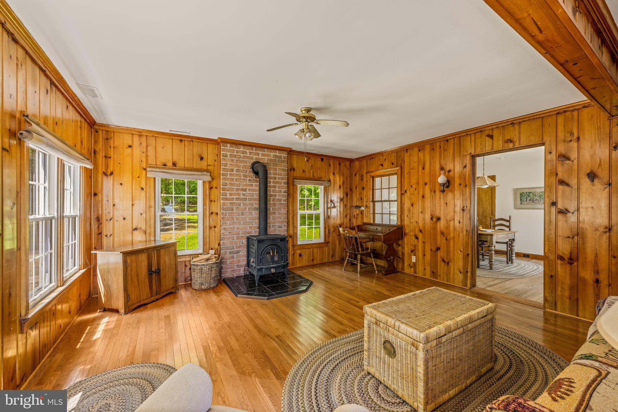 26813 Miles River Rd